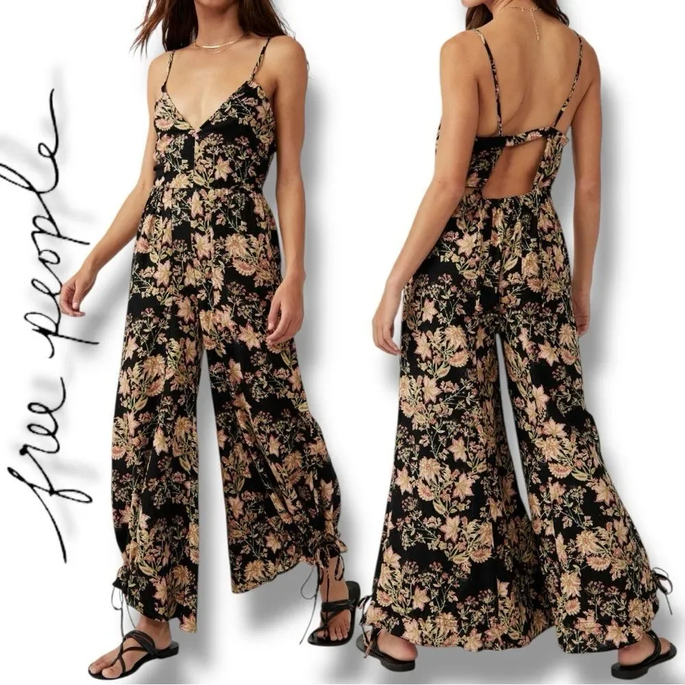 FREE PEOPLE Women’s Stand Out Floral Print One-Piece/Jumpsuit in the Size Large